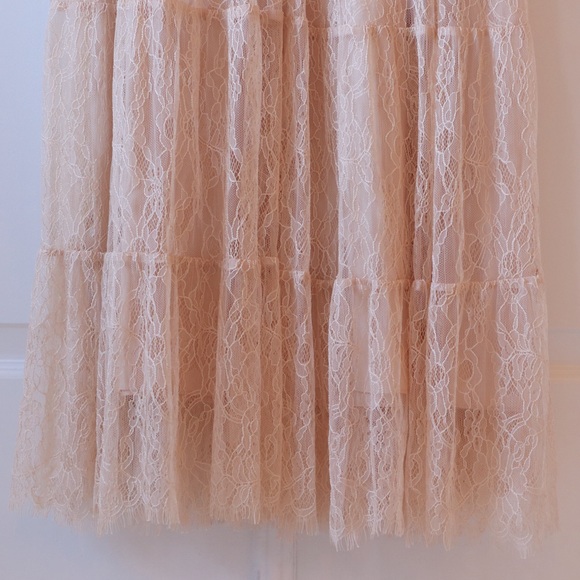 ALICE + OLIVIA Remona Sweetheart Lace Maxi Dress - Picture 11 of 14